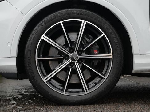 Used 2020 Audi SQ7 Prestige w/ Prestige Package image 13