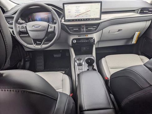 New 2024 Ford Escape SE image 15