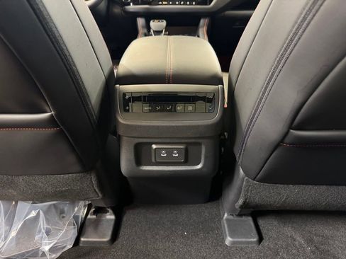 New 2026 Nissan Pathfinder Rock Creek w/ Rock Creek Premium Package AWD/4WD image 12
