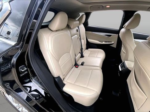 Used 2020 INFINITI QX50 Luxe w/ Navigation Package FWD image 20