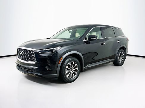 Used 2023 INFINITI QX60 Pure FWD image 3