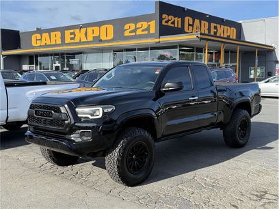 Used 2017 Toyota Tacoma SR