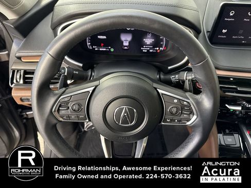 Used 2023 Acura MDX SH-AWD w/ Technology Package image 11