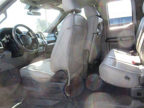 Used 2020 Ford F250 XL w/ Power Equipment Group image 11