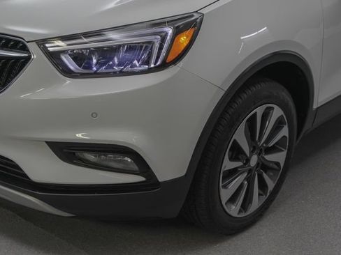 Used 2019 Buick Encore Essence w/ Safety Package II AWD/4WD image 5