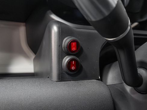 Used 2022 Land Rover Defender 110 S image 48