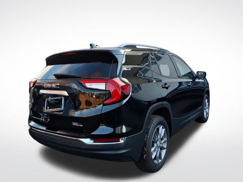 Certified 2022 GMC Terrain SLT image 6