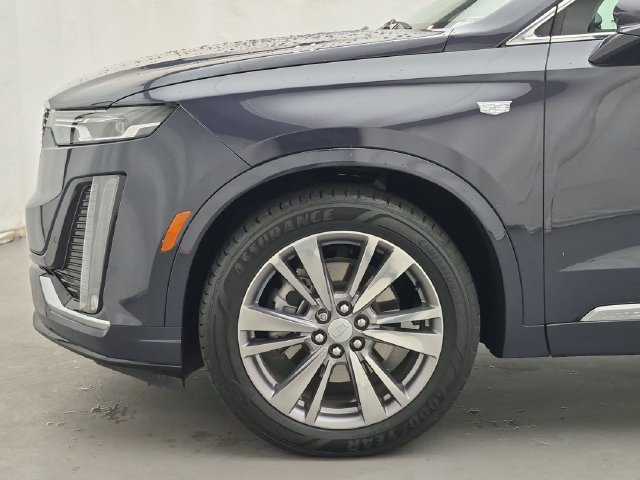 Certified 2024 Cadillac XT6 Premium Luxury w/ LPO, Floor Liner Package AWD/4WD image 30