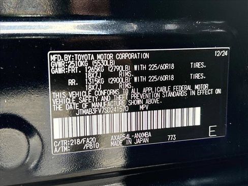 Certified 2025 Toyota RAV4 SE w/ Weather & Moonroof Package AWD/4WD image 30