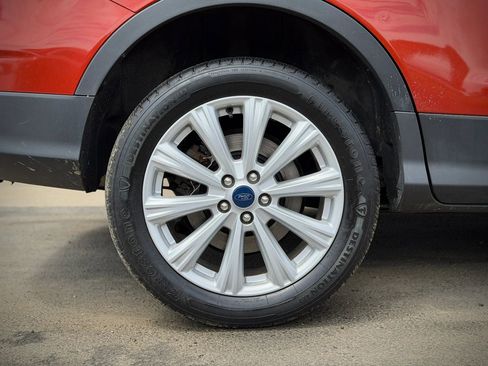 Used 2019 Ford Escape SEL FWD image 22