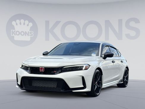 Used 2023 Honda Civic Type R image 1
