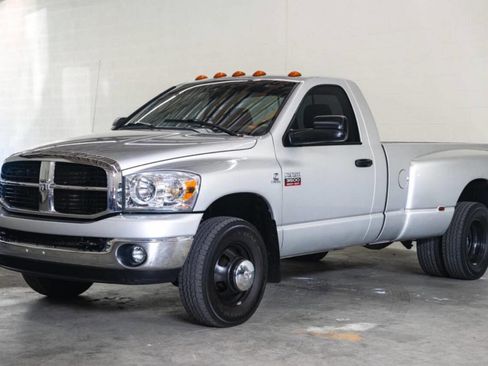 Used 2008 Dodge Ram 3500 Truck SLT w/ Trailer Tow Group image 4