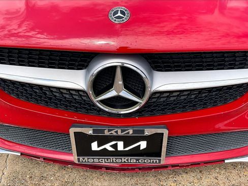 Used 2018 Mercedes-Benz CLA 250 image 31