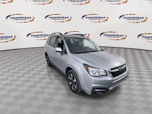 Used 2017 Subaru Forester 2.5i Premium image 2