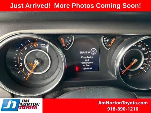Used 2020 Jeep Gladiator Sport w/ Quick Order Package 24S AWD/4WD image 12