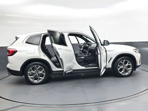 Used 2024 BMW X3 xDrive30i AWD/4WD image 37