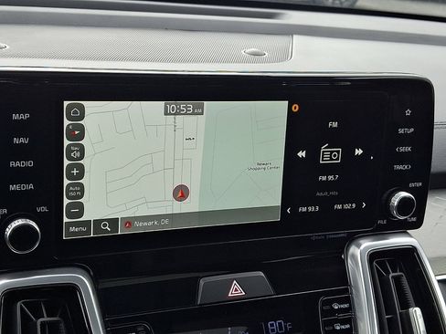 Certified 2023 Kia Sorento SX AWD/4WD image 17