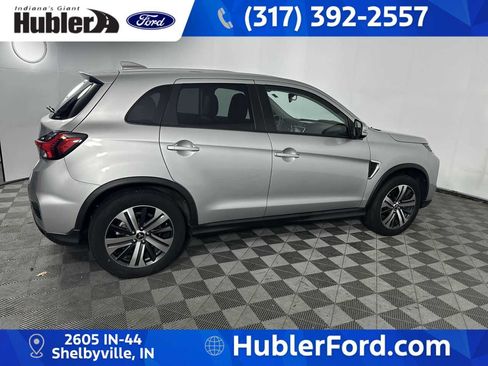 Used 2025 Mitsubishi Outlander Sport SE AWD/4WD image 9