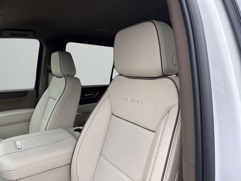 New 2026 GMC Yukon Denali image 26