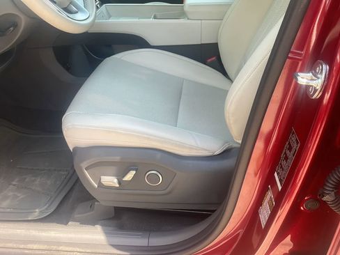 Used 2024 Hyundai Santa Fe SEL AWD/4WD image 12