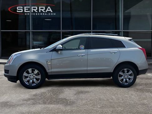 Used 2016 Cadillac SRX Luxury w/ Driver Awareness Package AWD/4WD image 2