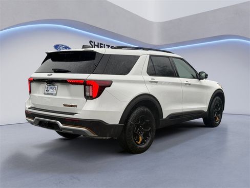New 2026 Ford Explorer Tremor image 5