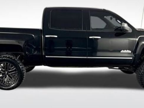 Used 2014 Chevrolet Silverado 1500 High Country w/ High Country Premium Package image 9