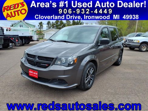 Used 2015 Dodge Grand Caravan SE w/ Quick Order Package 29E SE FWD image 1
