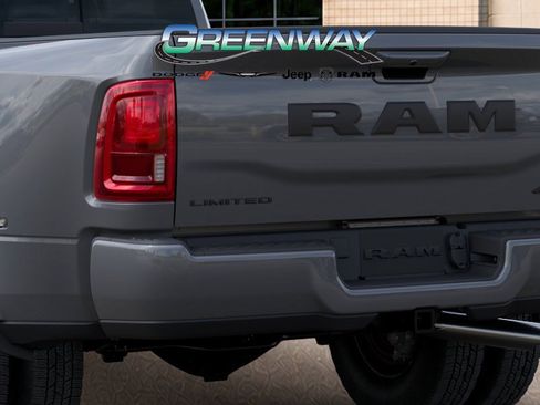 New 2026 RAM 3500 Limited AWD/4WD image 13
