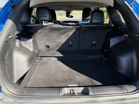 Used 2021 Jeep Cherokee Latitude Plus image 11