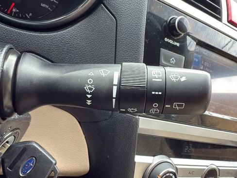 Used 2018 Subaru Outback 2.5i image 13