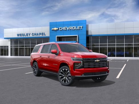 New 2026 Chevrolet Suburban High Country image 2