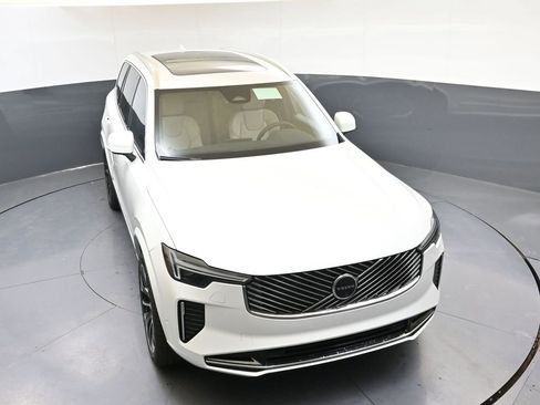 New 2026 Volvo XC90 B6 Plus w/ Protection Package Premier image 53