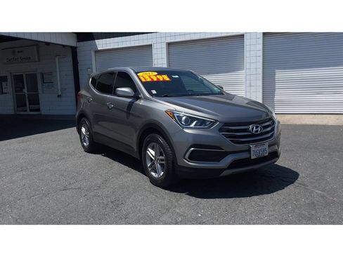 Used 2017 Hyundai Santa Fe Sport FWD image 5