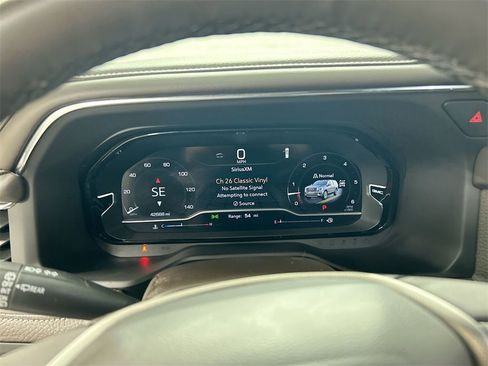 Used 2023 GMC Yukon Denali image 13