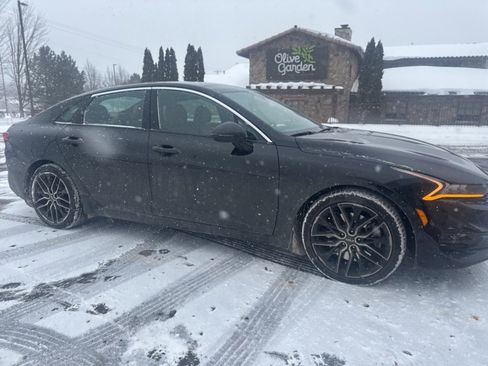 Used 2024 Kia K5 GT image 8