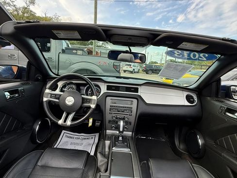 Used 2013 Ford Mustang Premium RWD image 11