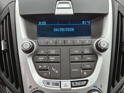 Used 2015 Chevrolet Equinox LS FWD image 16