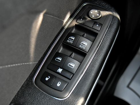 Used 2023 Dodge Charger GT image 31