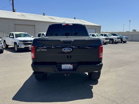 Used 2017 Ford F150 XLT w/ Equipment Group 302A Luxury RWD image 8