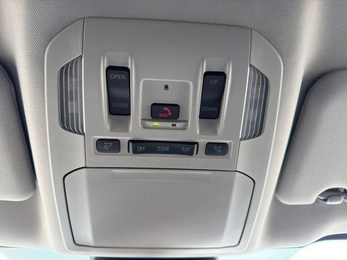 New 2026 Toyota Highlander Limited AWD/4WD image 36