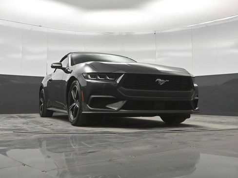 Used 2024 Ford Mustang Premium RWD image 34
