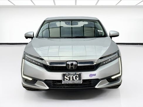 Used 2019 Honda Clarity Plug-In Hybrid image 2