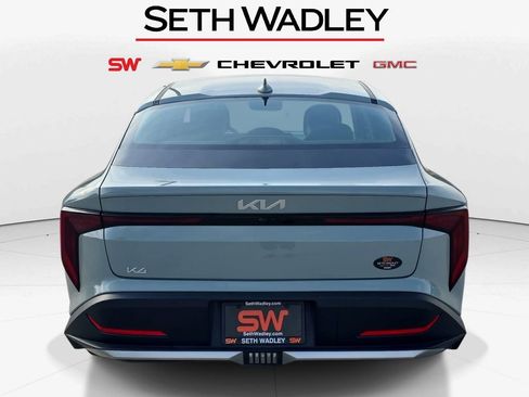 Used 2025 Kia K4 FWD image 6