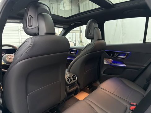 New 2026 Mercedes-Benz GLC 300 image 18