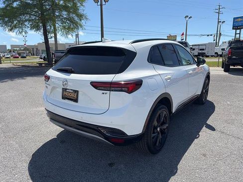 Used 2022 Buick Envision Preferred FWD image 5