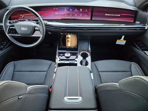 New 2026 Cadillac Escalade Luxury w/ Touring Package image 13