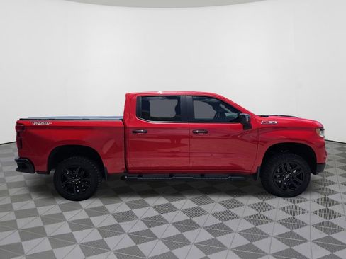 Used 2024 Chevrolet Silverado 1500 LT Trail Boss w/ LT Trail Boss Premium Package AWD/4WD image 5