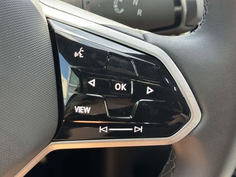 New 2026 Volkswagen ID.4 Pro RWD image 16