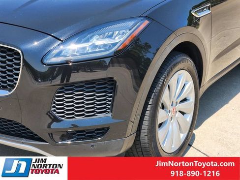 Used 2020 Jaguar E-PACE SE AWD/4WD image 10